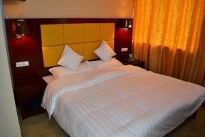 Guilin Jinxiu Xiaoxiang Business Hotel Lingchuan  Zimmer foto
